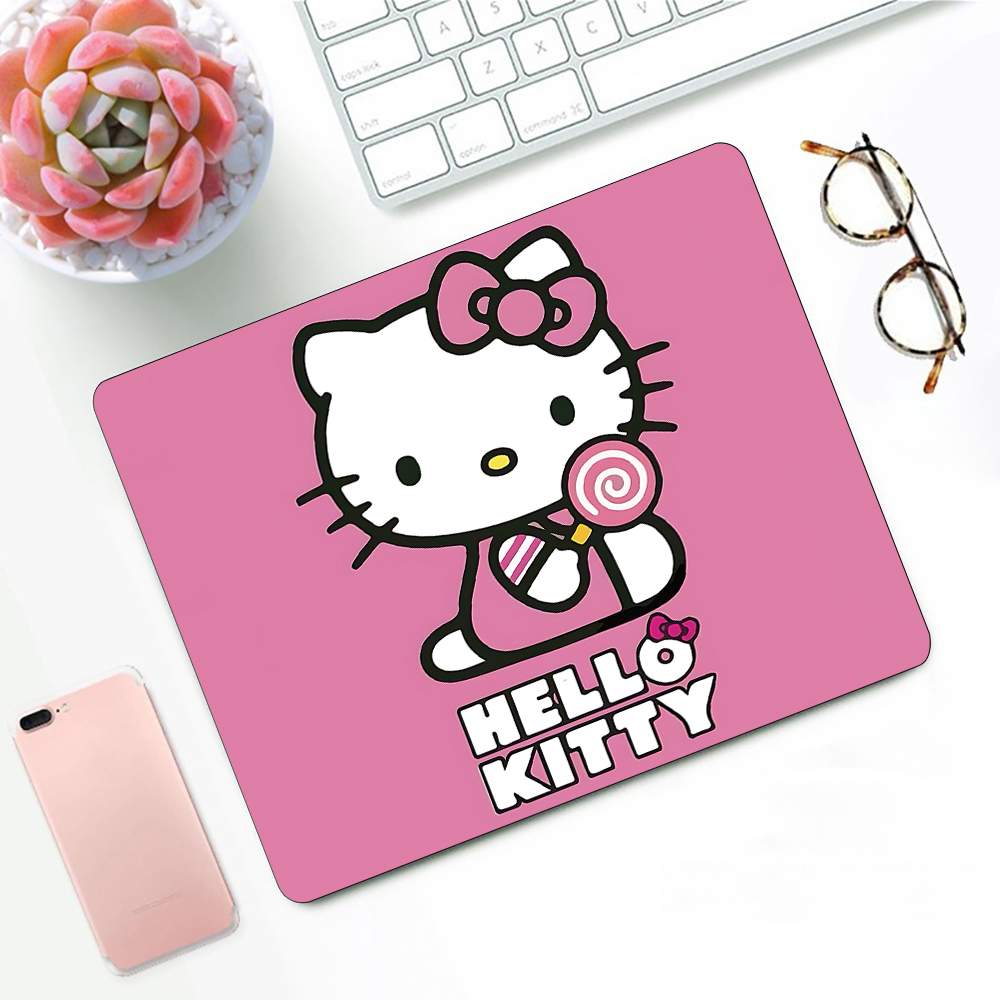 Alas Mouse Gaming Hello Kitty  - Desk Setup Anime ulasan dan harga