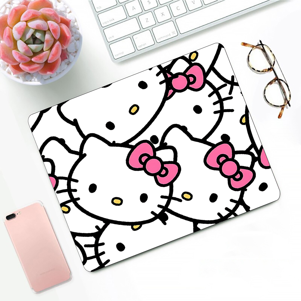 Alas Mouse Gaming Hello Kitty  - Desk Setup Anime ulasan dan harga