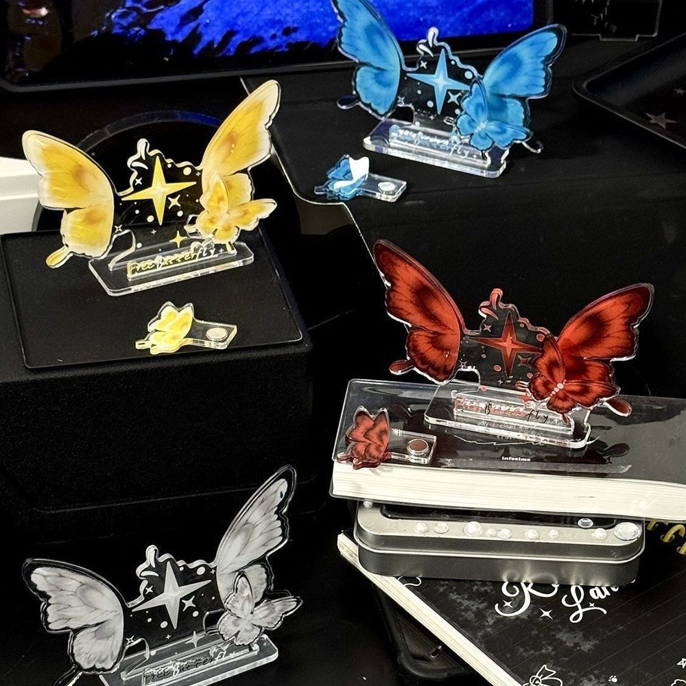 4 Buah Tempat Pin Transparan P - Desk Setup Photo ulasan dan harga